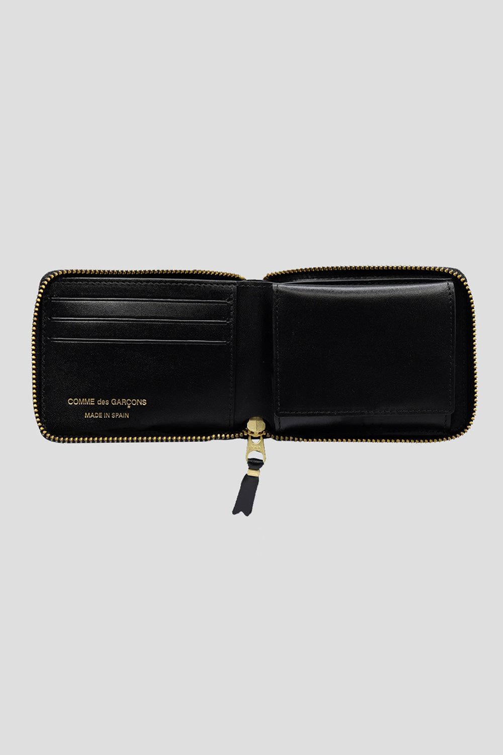 Comme des garcons 2025 zip around wallet xxl