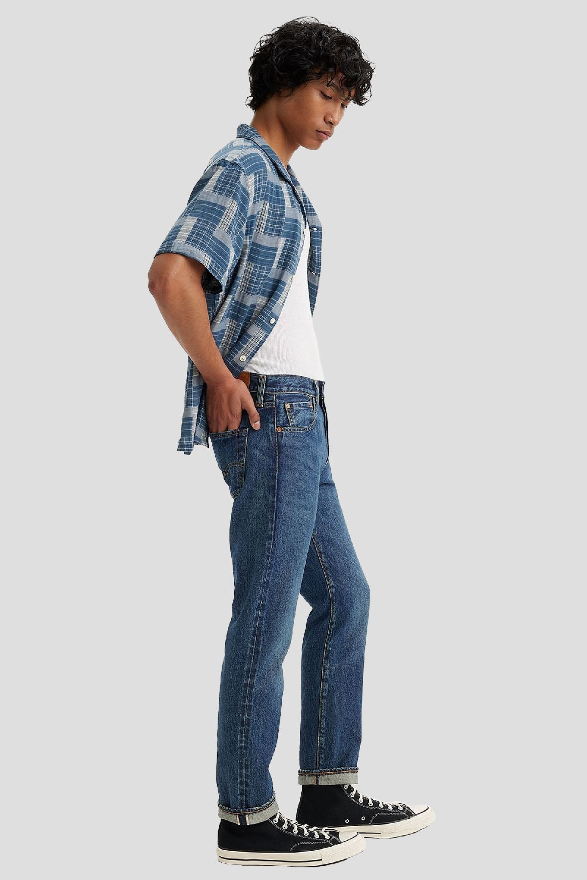 501 Taper Jeans