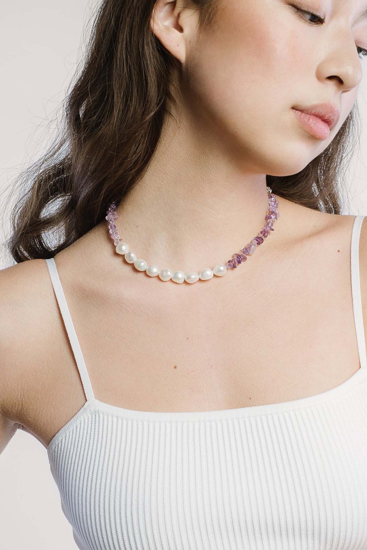 Hana Pearl/Amethyst Necklace