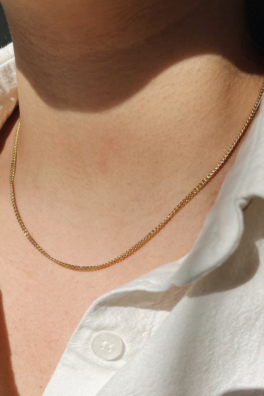 Thin Curb Necklace