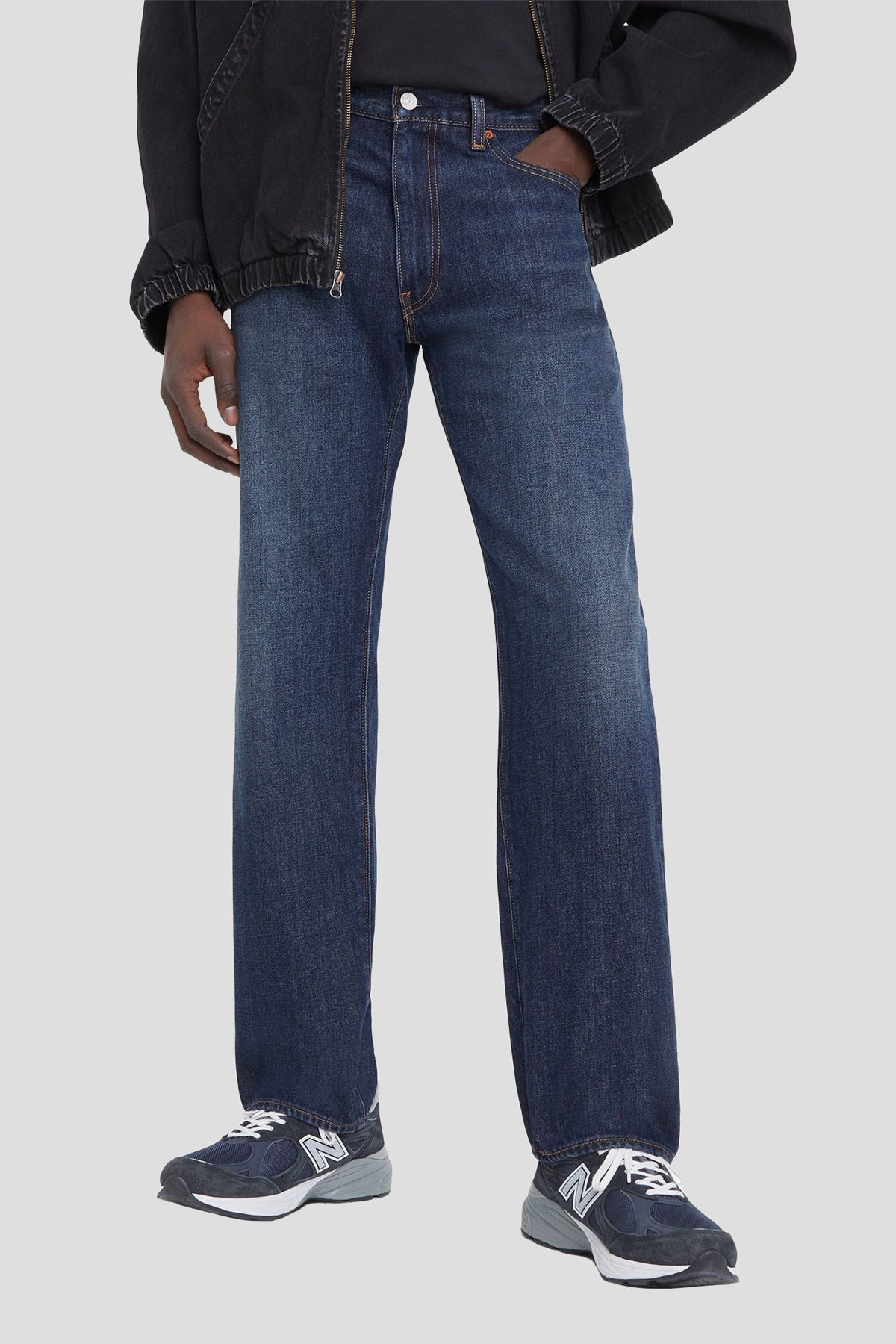 555 Relaxed Straight Jeans